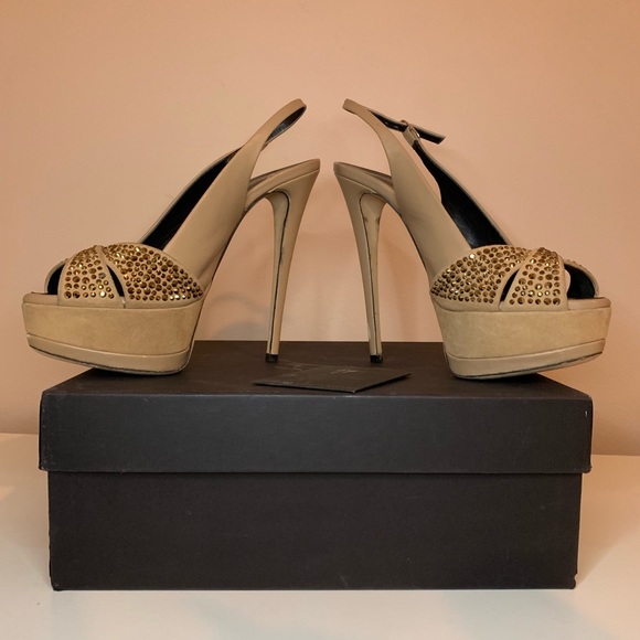Giuseppe Zanotti - Picture 5 of 8